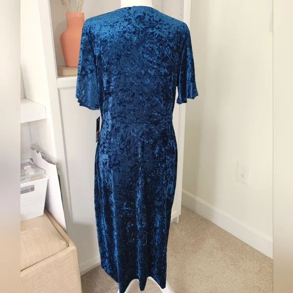 NWT FREE PRESS Blue Velour Dress - Size Medium - Picture 4 of 5